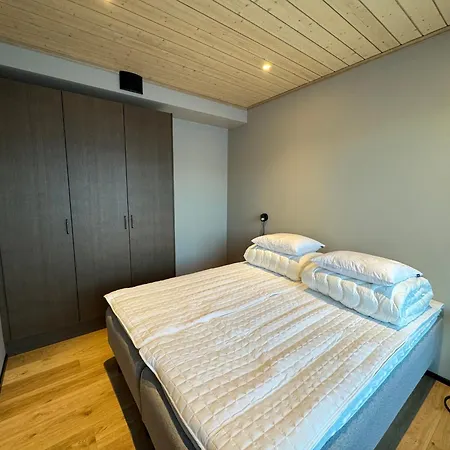 Metsonlinna 206, *